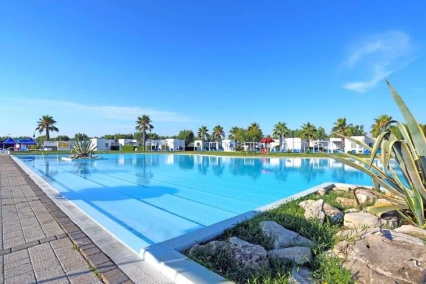 Salento Villaggio Turistico Residenza Torre Rinalda Лечче Екстер'єр фото